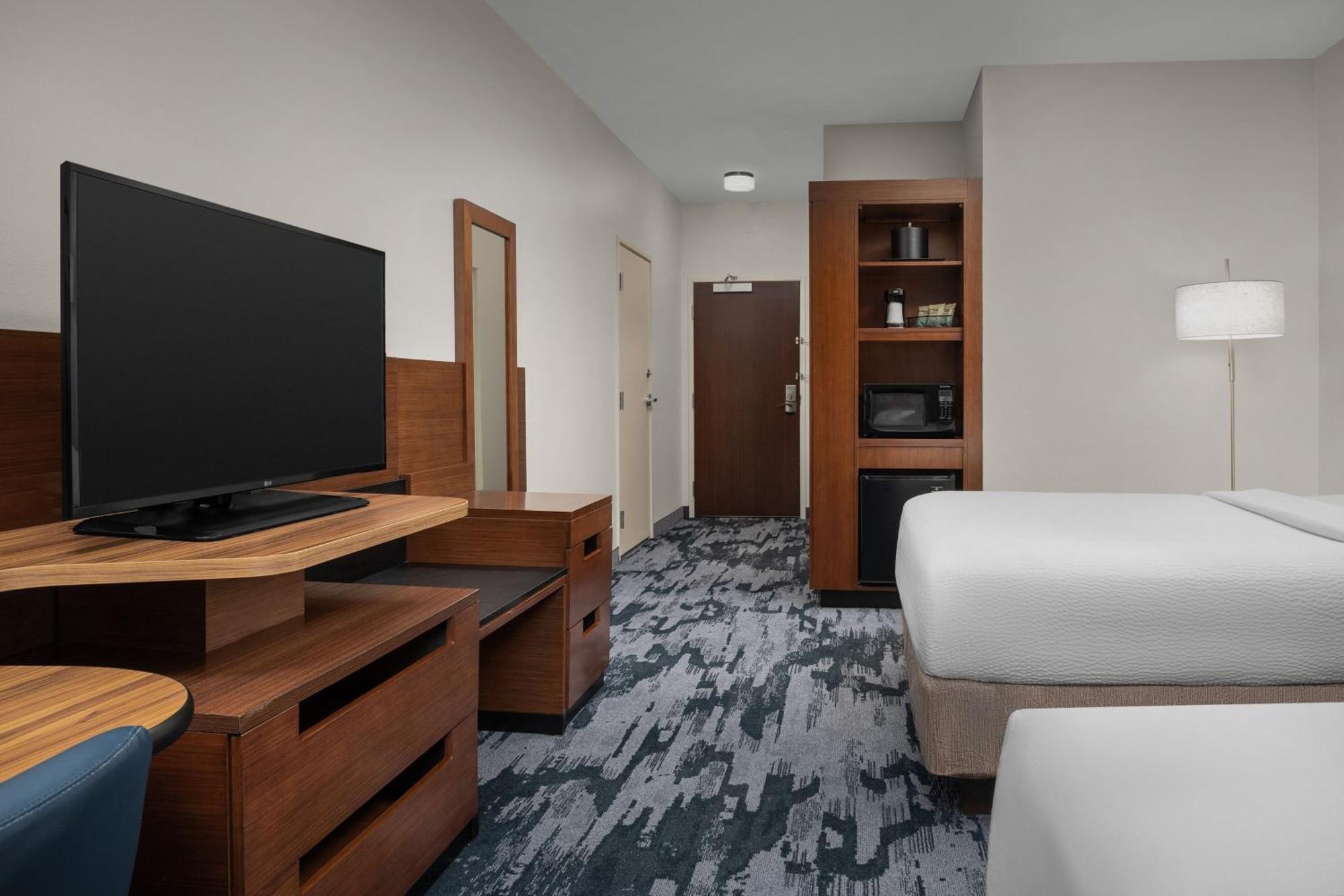 Fairfield Inn & Suites By Marriott Panama City Beach Upper Grand Lagoon Exterior photo