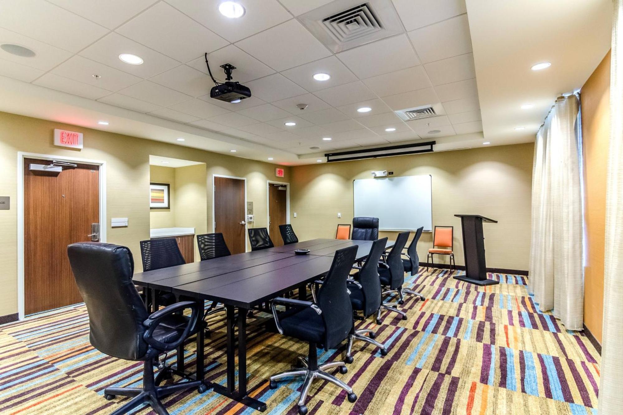 Fairfield Inn & Suites By Marriott Panama City Beach Upper Grand Lagoon Exterior photo